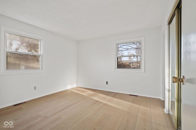 8856 Moll Drive, Fishers, IN 46038