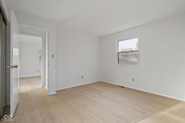 8856 Moll Drive, Fishers, IN 46038