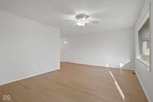 8856 Moll Drive, Fishers, IN 46038