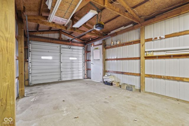 8856 Moll Drive, Fishers, IN 46038