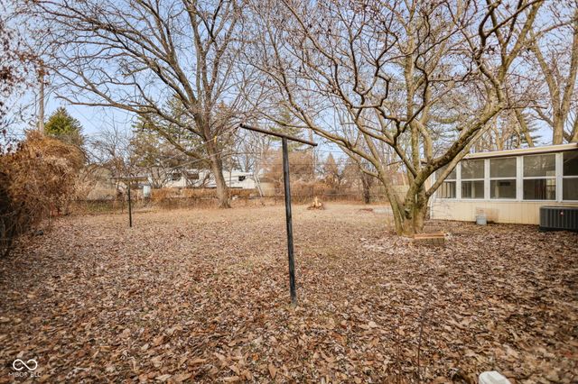 8856 Moll Drive, Fishers, IN 46038