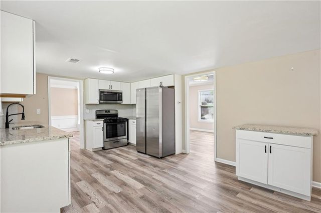120 Birch Court, Fayetteville, GA 30214