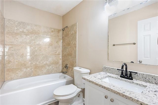 120 Birch Court, Fayetteville, GA 30214