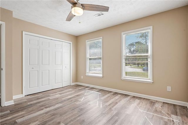 120 Birch Court, Fayetteville, GA 30214