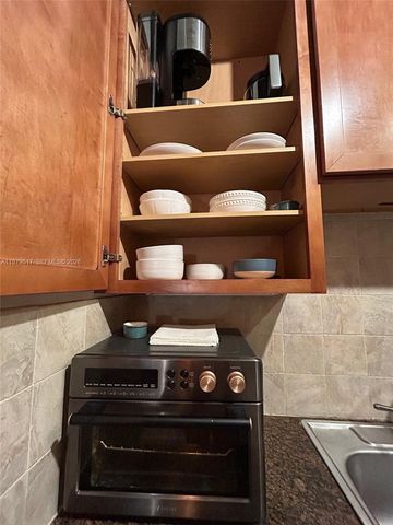 2001 Biscayne Blvd 2310, Miami, FL 33137