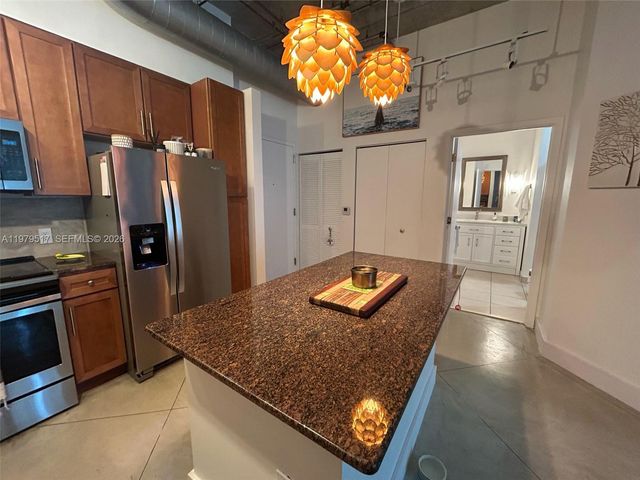 2001 Biscayne Blvd 2310, Miami, FL 33137