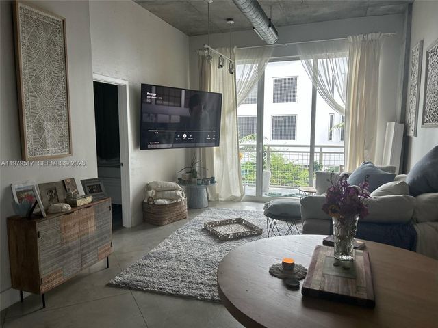 2001 Biscayne Blvd 2310, Miami, FL 33137