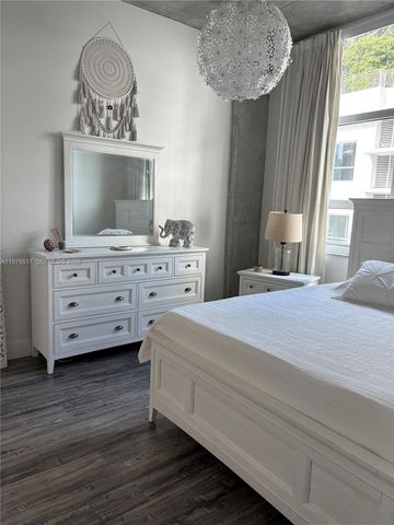 2001 Biscayne Blvd 2310, Miami, FL 33137