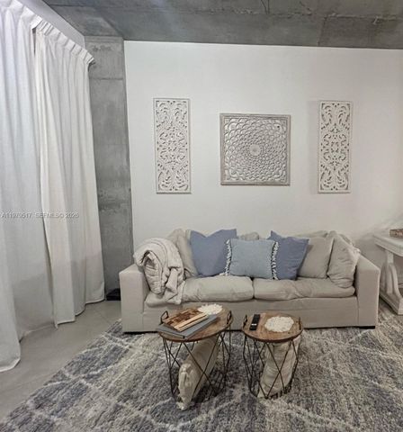 2001 Biscayne Blvd 2310, Miami, FL 33137