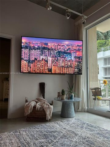 2001 Biscayne Blvd 2310, Miami, FL 33137