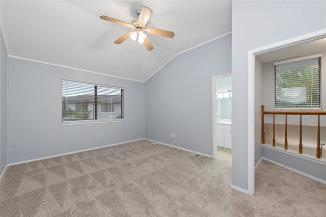 513 Hunters Glen Street, Lewisville, TX 75067