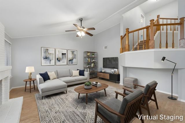 513 Hunters Glen Street, Lewisville, TX 75067