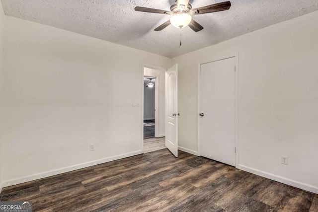 230 Apple Branch Drive, Woodstock, GA 30188