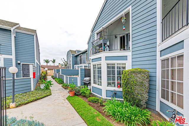 14742 Pioneer Boulevard, Norwalk, CA 90650