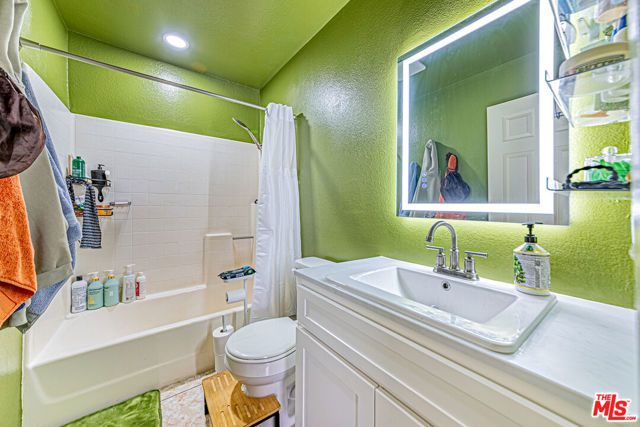 14742 Pioneer Boulevard, Norwalk, CA 90650