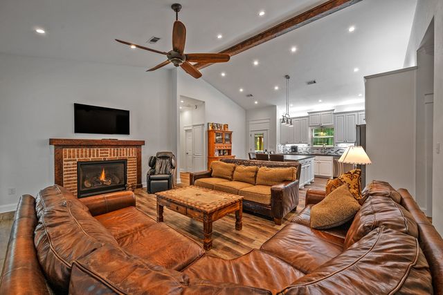 27 Circle Drive, Denison, TX 75021