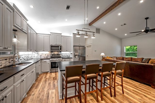 27 Circle Drive, Denison, TX 75021