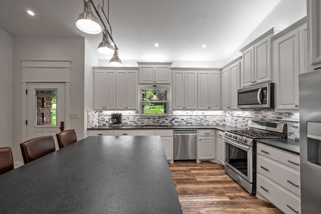 27 Circle Drive, Denison, TX 75021
