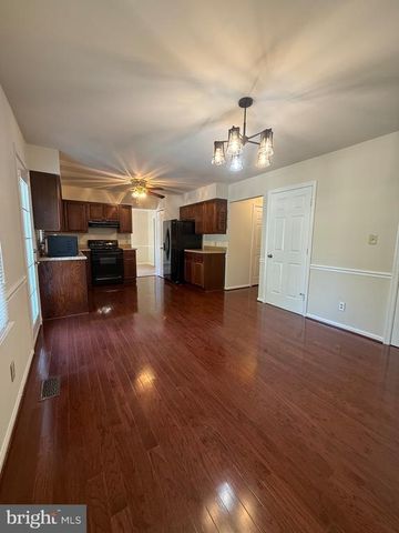 5805 COOLIDGE CT, Fredericksburg, VA 22407