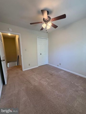 5805 COOLIDGE CT, Fredericksburg, VA 22407