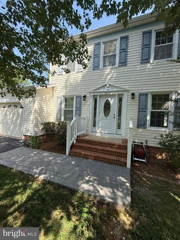 5805 COOLIDGE CT, Fredericksburg, VA 22407