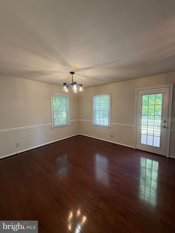 5805 COOLIDGE CT, Fredericksburg, VA 22407