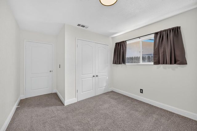 451 Mcarthur Avenue, Clovis, CA 93611