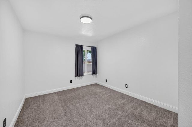 451 Mcarthur Avenue, Clovis, CA 93611