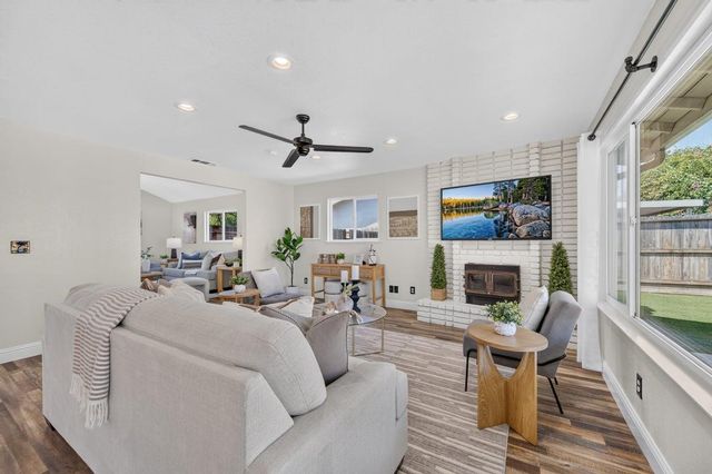 451 Mcarthur Avenue, Clovis, CA 93611