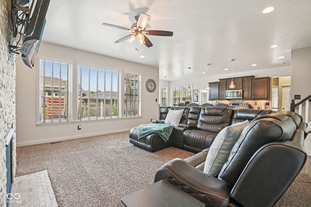 658 Keswick Drive, Brownsburg, IN 46112
