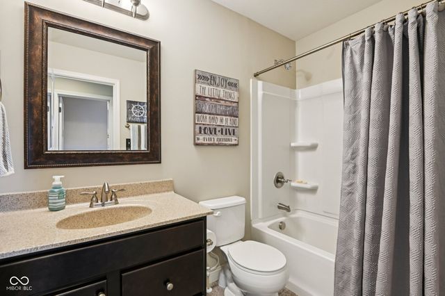 658 Keswick Drive, Brownsburg, IN 46112