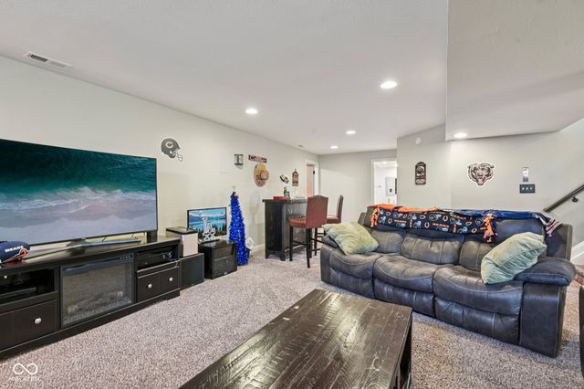 658 Keswick Drive, Brownsburg, IN 46112