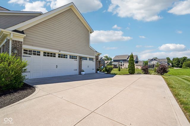 658 Keswick Drive, Brownsburg, IN 46112