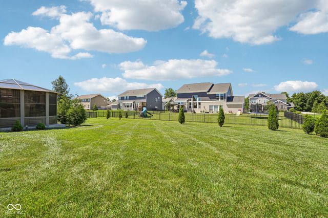658 Keswick Drive, Brownsburg, IN 46112