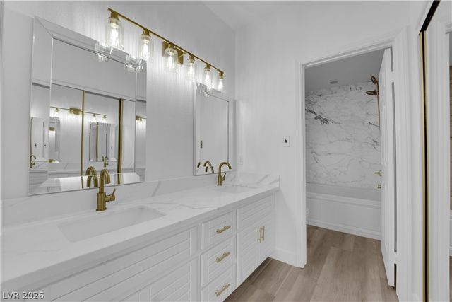 6940 Emerald Springs Lane, Las Vegas, NV 89113