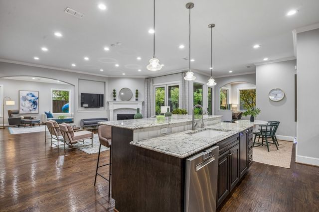 9668 Rockpoint Court, Dallas, TX 75238