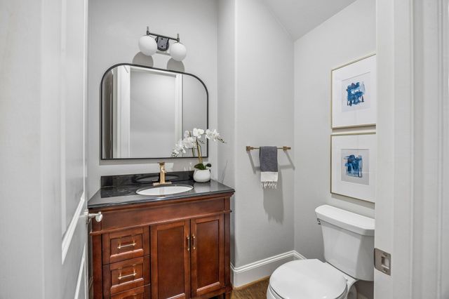 9668 Rockpoint Court, Dallas, TX 75238