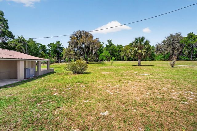 130 BULL POND LANE, Hawthorne, FL 32640
