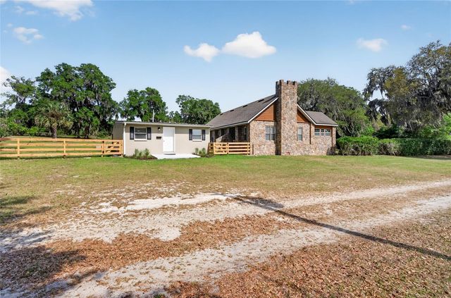 130 BULL POND LANE, Hawthorne, FL 32640