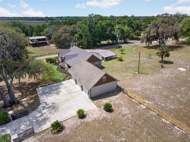 130 BULL POND LANE, Hawthorne, FL 32640