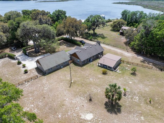 130 BULL POND LANE, Hawthorne, FL 32640