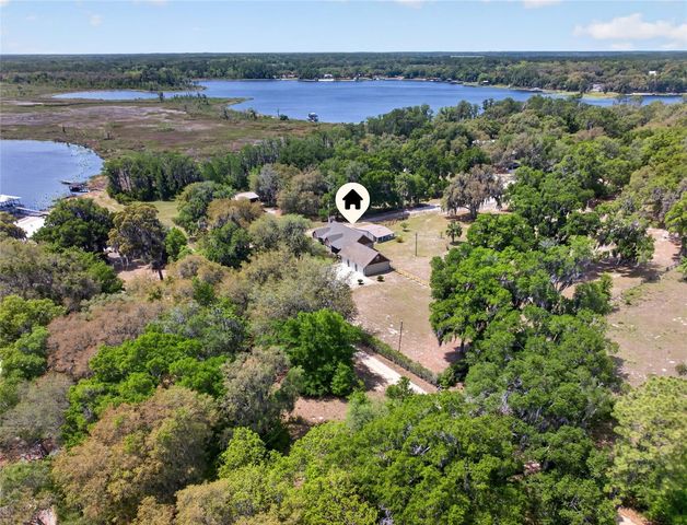 130 BULL POND LANE, Hawthorne, FL 32640