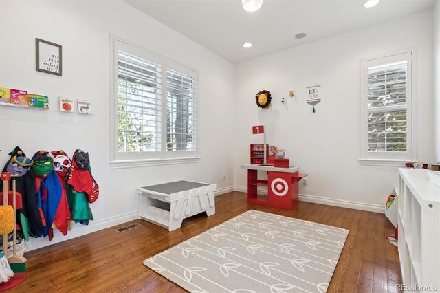 6758 S Riverwood Way, Aurora, CO 80016