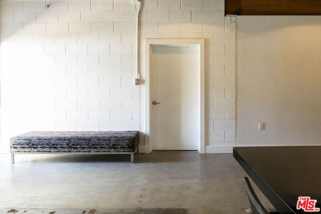 5908 Barton Avenue, Los Angeles, CA 90038