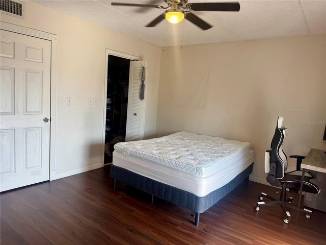 2864 SOMERSET PARK DRIVE 2864, Tampa, FL 33613