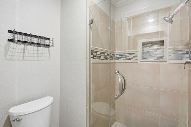 9203 Kirkmont Drive, Houston, TX 77089