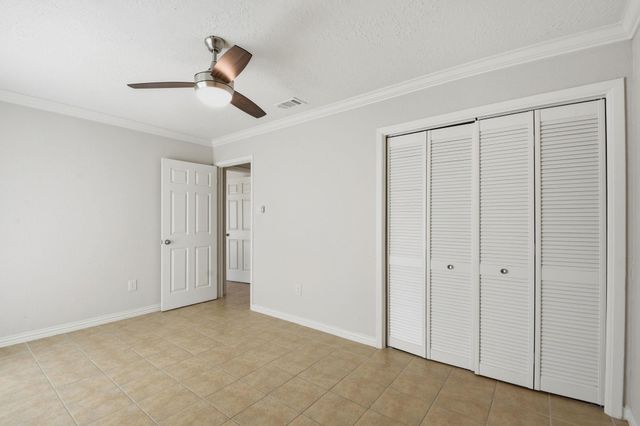 9203 Kirkmont Drive, Houston, TX 77089