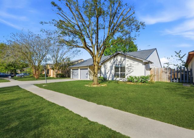 9203 Kirkmont Drive, Houston, TX 77089