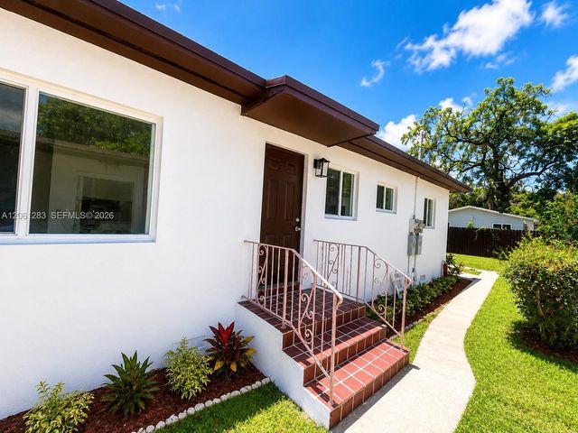 760-762 NW 52nd Street, Miami, FL 33127