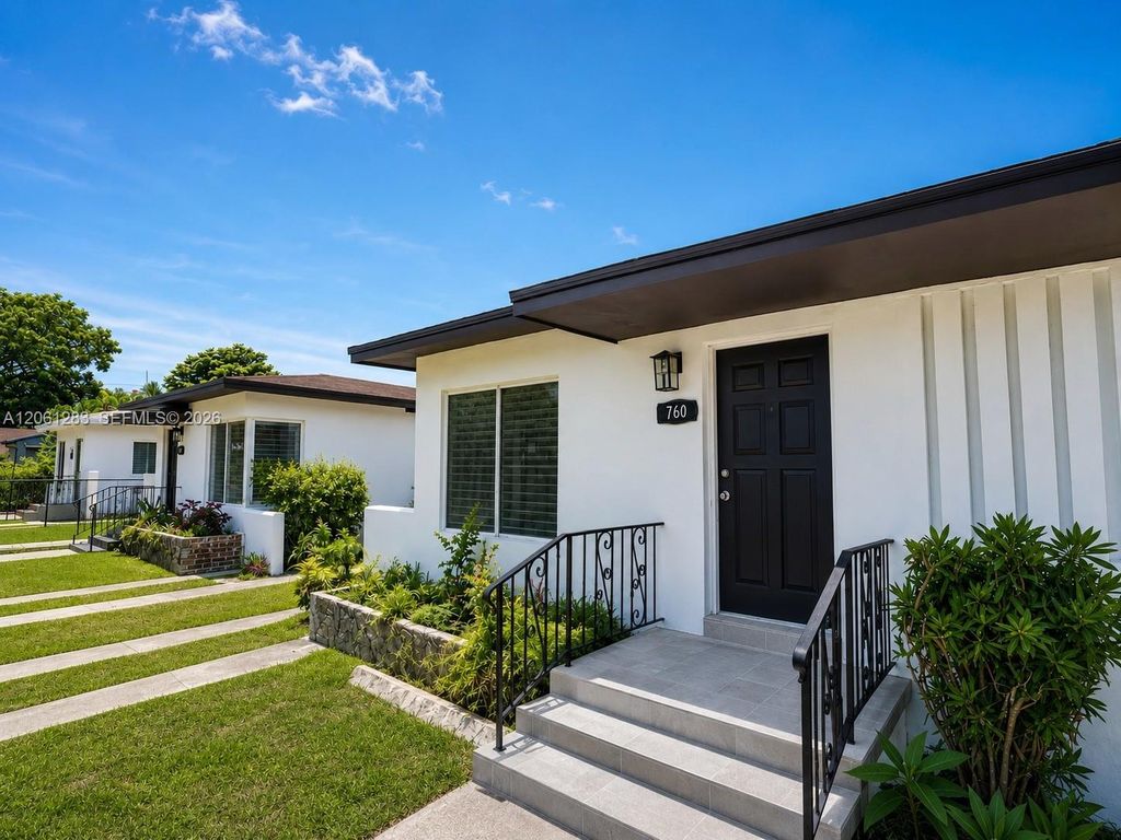 760-762 NW 52nd Street, Miami, FL 33127
